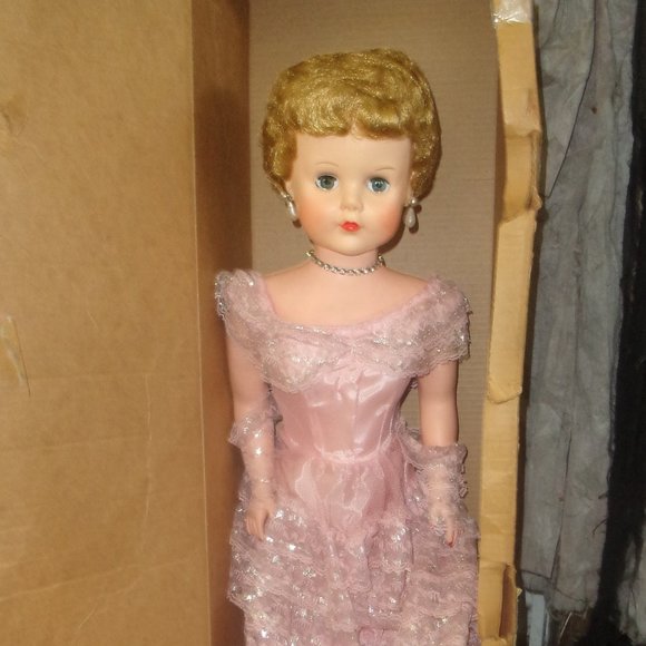 Deluxe Premium Toys Deluxe Premium Corp Sweet Rosemary Doll Sleepy